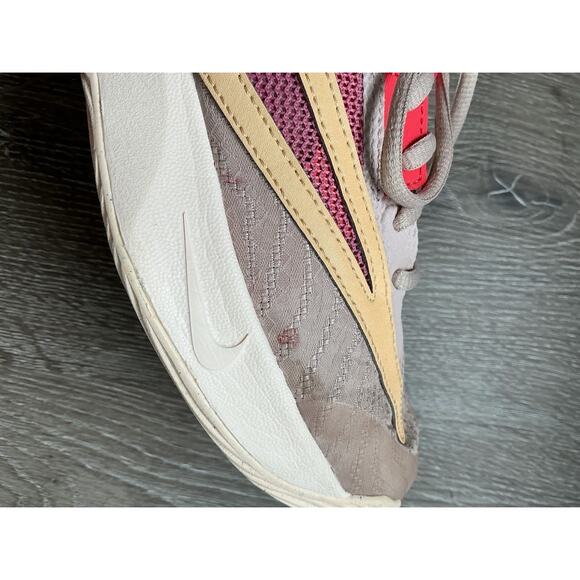 Nike Giannis Immortality 3 Beige Pink Basketball Shoes Performance Wear Size 8.5 - Picture 5 of 12